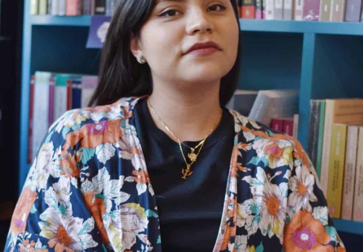 Imparte escritora Claudia Sandoval taller sobre resignificar el miedo