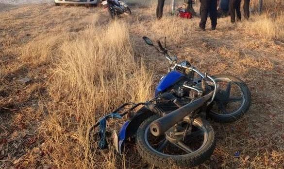 Obrero derrapó en motocicleta