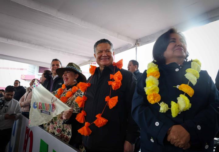 Presente la magia de los carnavales  en Plaza Juárez