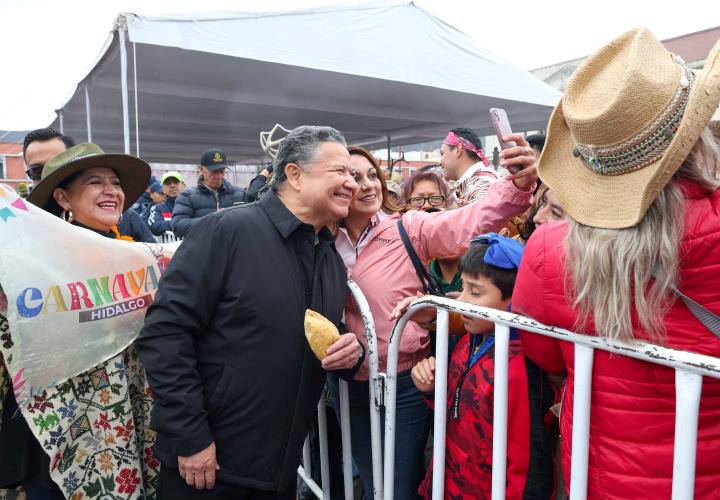 Presente la magia de los carnavales  en Plaza Juárez