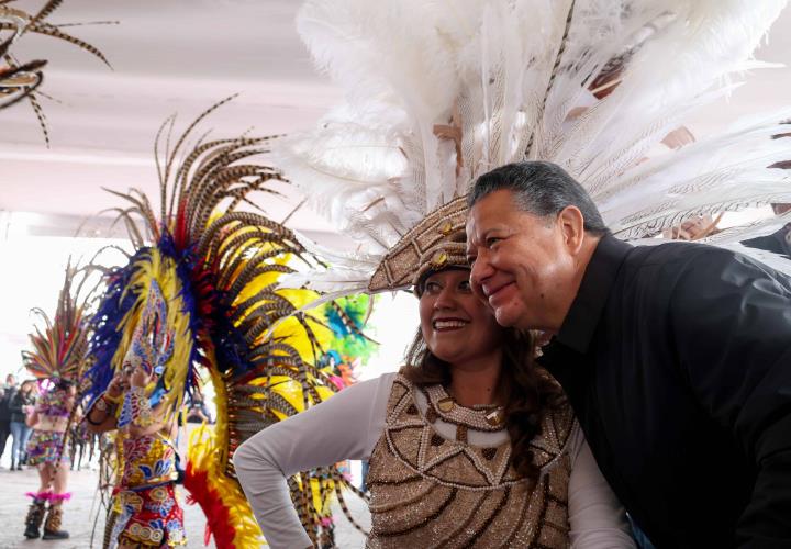 Presente la magia de los carnavales  en Plaza Juárez