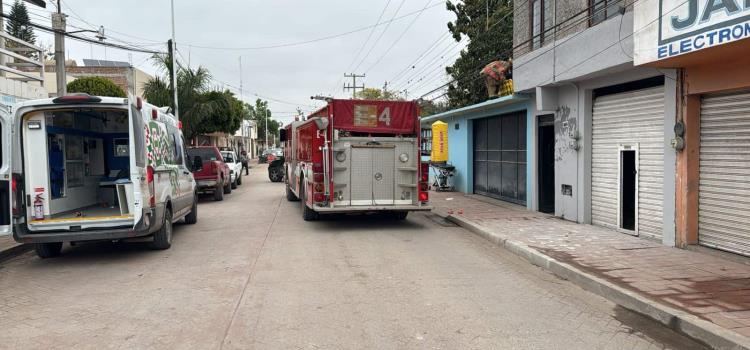 Grave albañil electrocutado