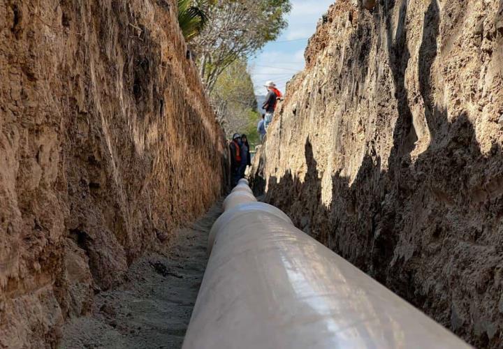 Renueva Caasim infraestructura hídrica obsoleta en colonias de Pachuca