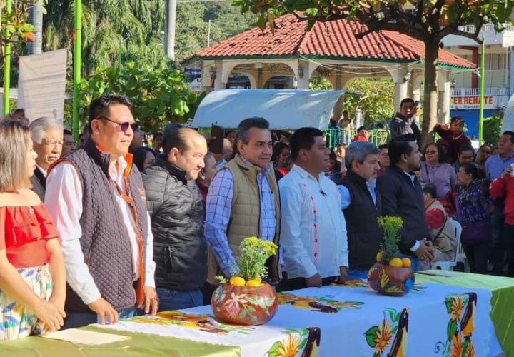 Conmemoraron con rituales Día Internacional de la Lengua Materna