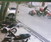 Ladrones robaron  una motocicleta