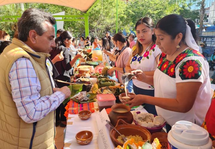 Conmemoraron con rituales Día Internacional de la Lengua Materna