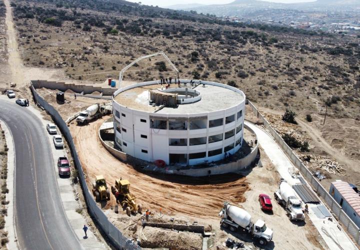 Adecúa Contraloría tecnología en laboratorio para supervisión de obras