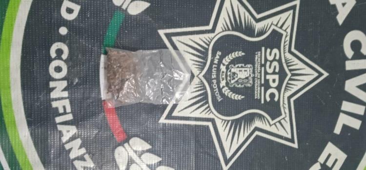 3 DETENIDOS CON DROGAS