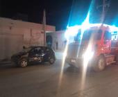 TRÁILER IMPACTÓ A UN AUTOMÓVIL