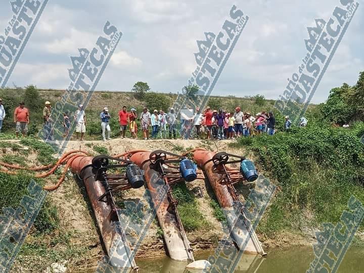 Presa de Chicayán se queda sin agua