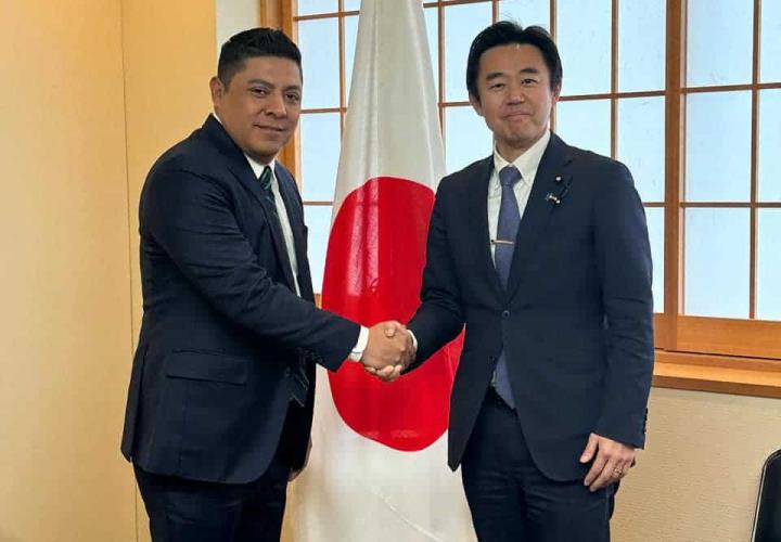 Se reúne RGC con el Viceministro de Japón 