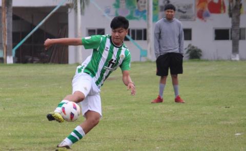 Reyes FC mantiene el liderato juvenil especial
