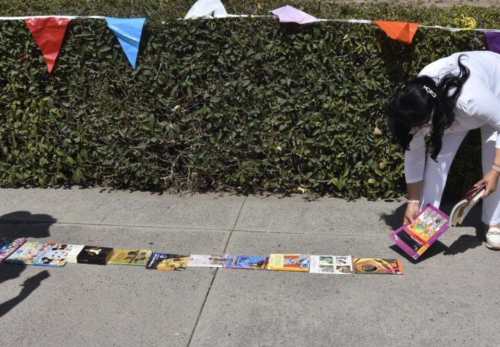 Promueve SEPH el hábito de la lectura con el 2° Kilómetro del libro