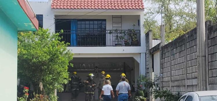 Incendio de casa por corto circuito