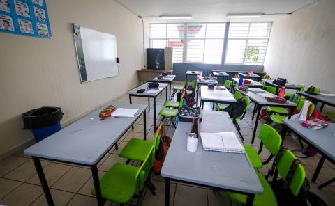 Más de  560 mil alumnos inician periodo vacacional