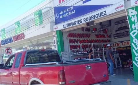 Infringen señalética en la calle Morelos