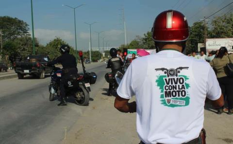 Campaña "Vivo con la moto" a las empresas