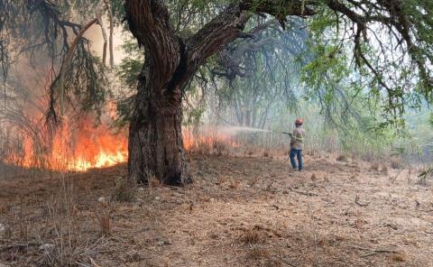 Controlaron intenso  Incendio en la serranía