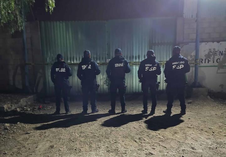 Secretaría de Seguridad Pública de Hidalgo asegura 40 mil litros de hidrocarburo y dosis de narcóticos