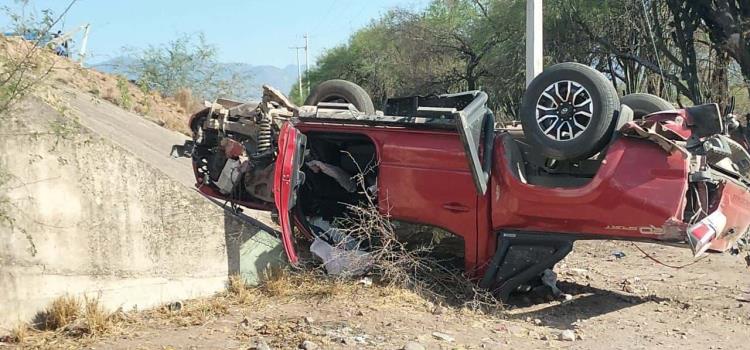 VOLCADURA DEJÓ A  MAESTRAS HERIDAS