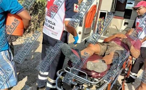 
Dos lesionados en derrape de moto
