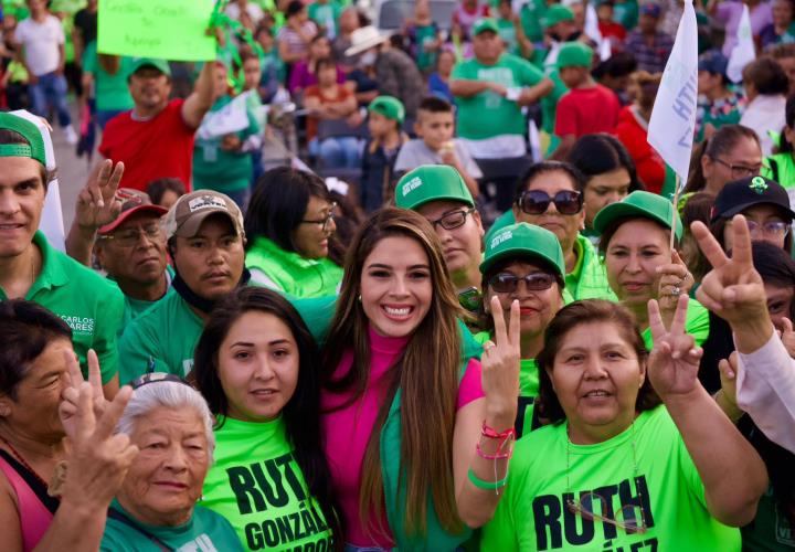 Clínicas rosas en cada municipio