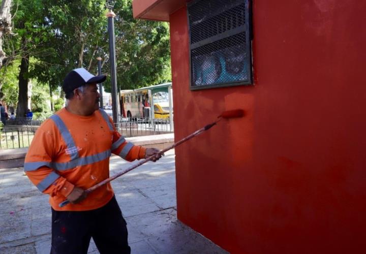 Limpieza exhaustiva en Jardín de Tlaxcala 