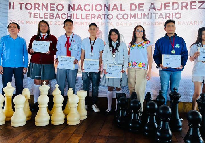 Estudiantes hidalguenses obtuvieron el segundo lugar nacional en torneo de ajedrez
