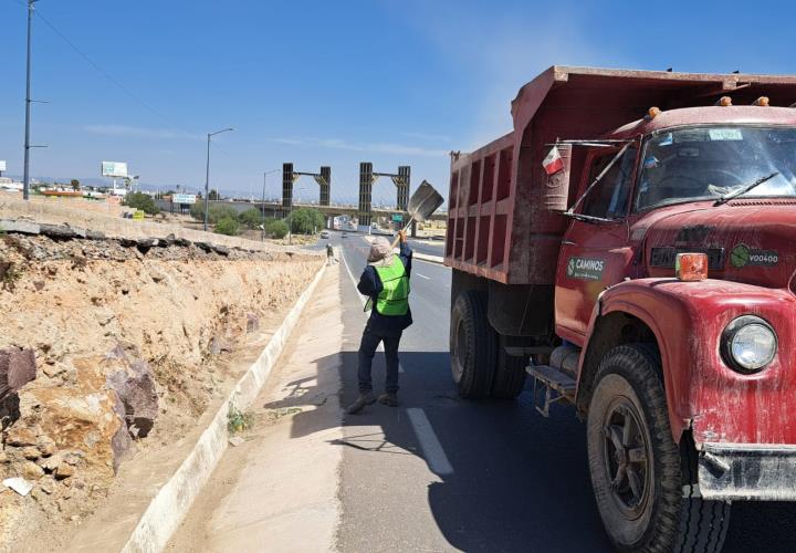 Labores de conservación a 5 km de la Vía Alterna