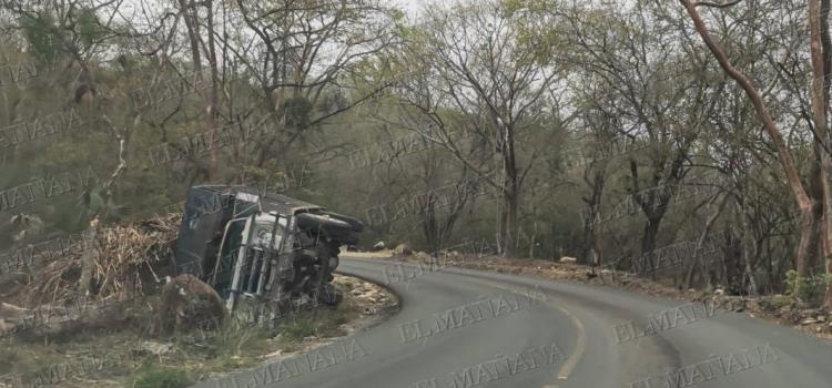 Peligrosa curva en la Valles-Tamazunchale