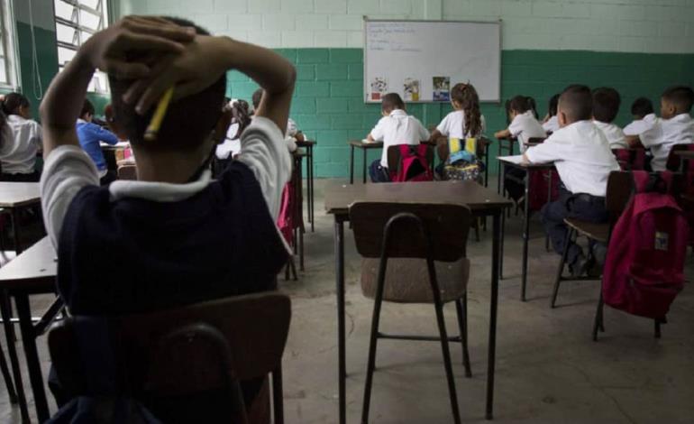 Docentes dejaron sin clases a los alumnos