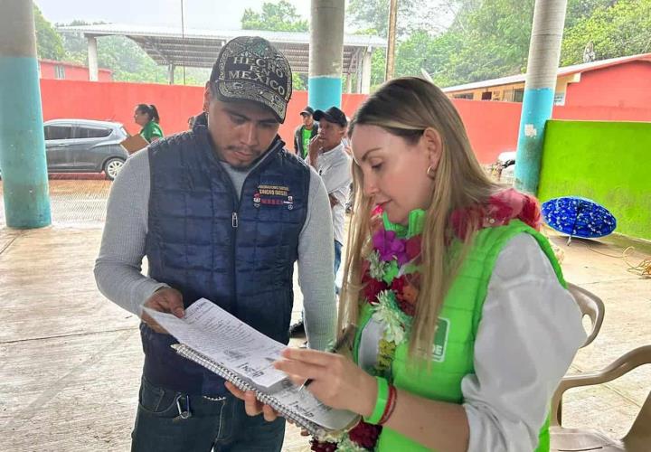 Firme respaldo del pueblo Ing. Marichuy en Coaquentla
