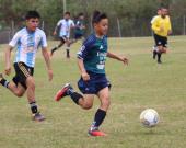 Constructora Ortiz goleó 4-0 a Casa López en la juvenil A