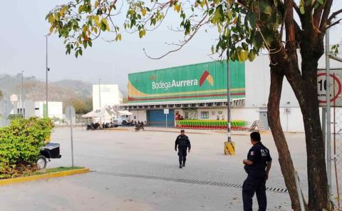 BOQUETAZO A TIENDA AURRERA     
