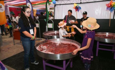 SEPH instaló pabellón "Educación con-sentido", en festejo por el Día del Niño y de la Niña