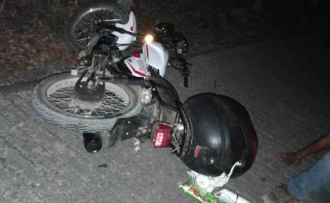 MOTOCICLISTA SE ACCIDENTÓ 
