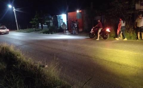 Derrapan en moto y terminan heridos en Chapulhuacanito