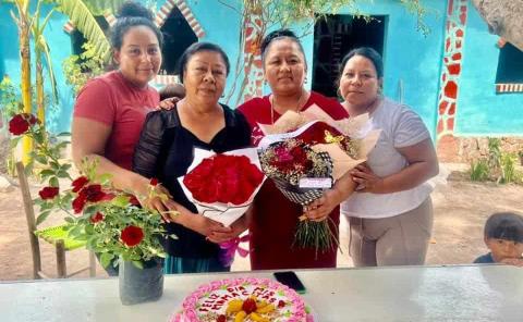 En familia festejaron el Día de las Madres 
