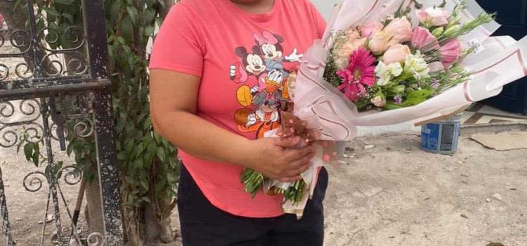 Flores recibió Ana Vizcaíno