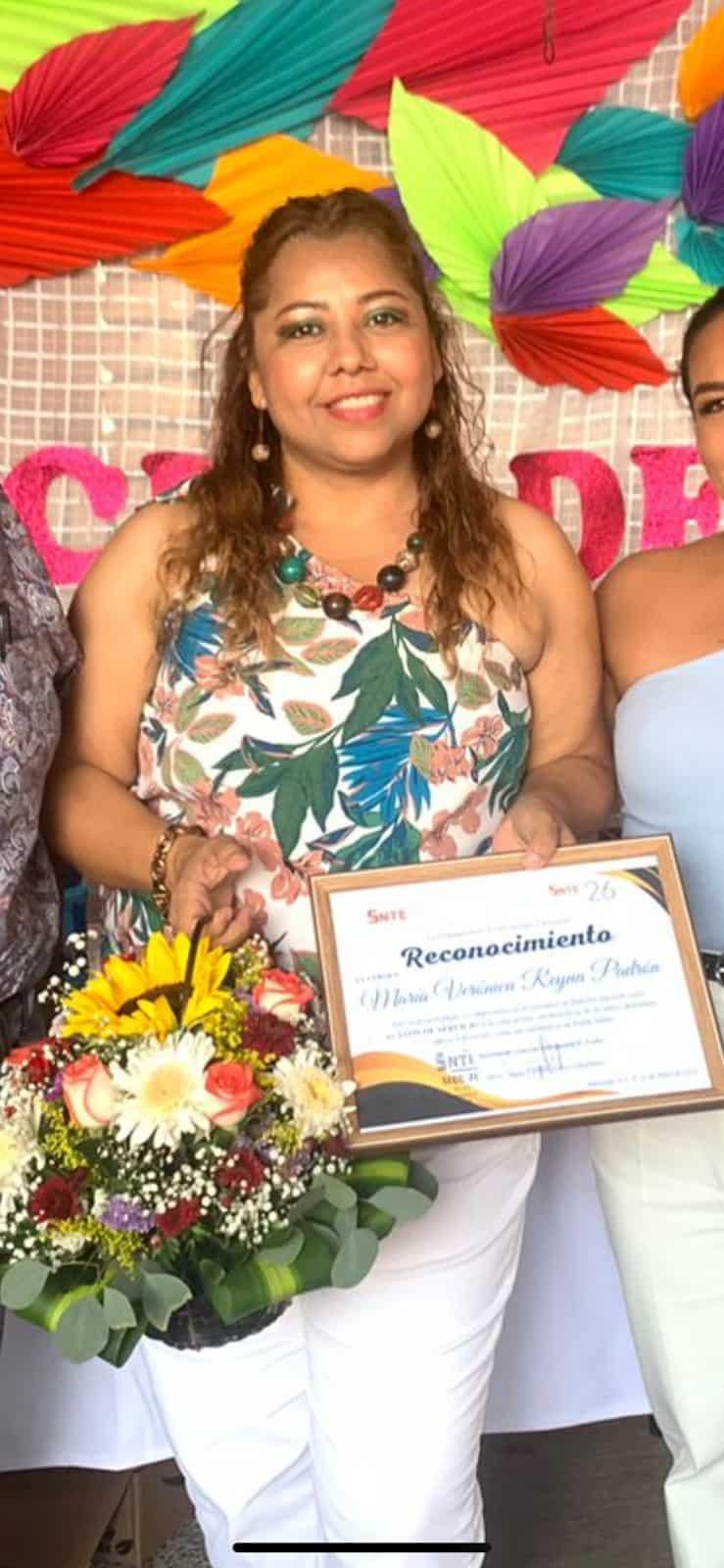 Reconocieron a Verito Reyna 