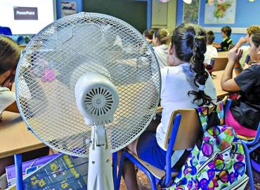 70% de escuelas sin "aire acondicionado"