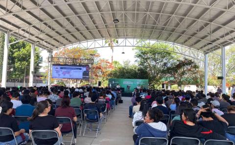 Realizan semana de Ingenierías 2024  
