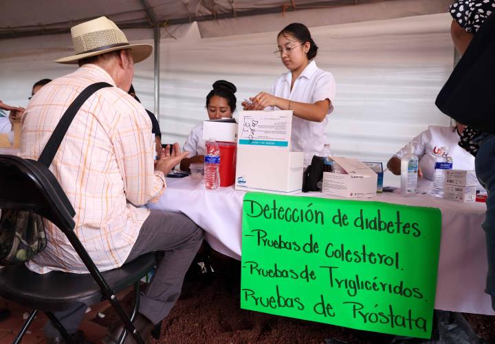 Vigilan avances en la infraestructura hospitalaria de la región Actopan