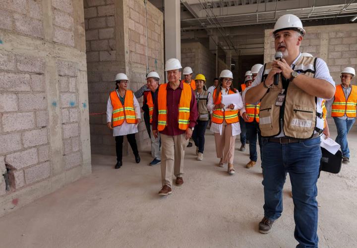 Vigilan avances en la infraestructura hospitalaria de la región Actopan