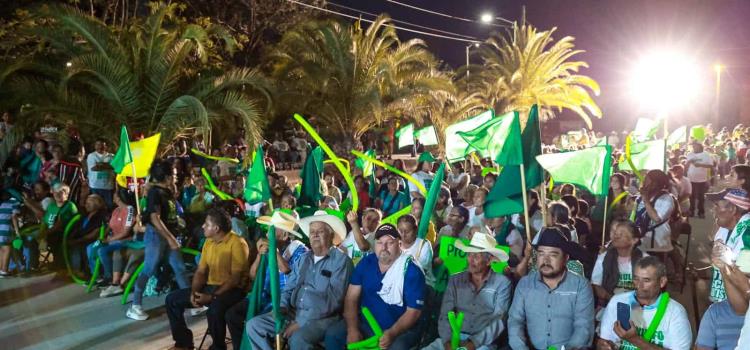 Cientos acudieron al mitin del candidato del PVEM a la alcaldía