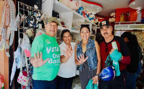 Óscar Bautista Villegas recorrió Tierra Nueva 
