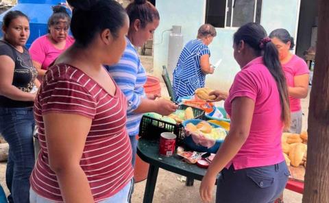 Mujeres solidarias con los brigadistas