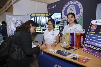 SEPH realiza la "Feria Educativa Descubre y Aprende: Tu futuro comienza hoy"