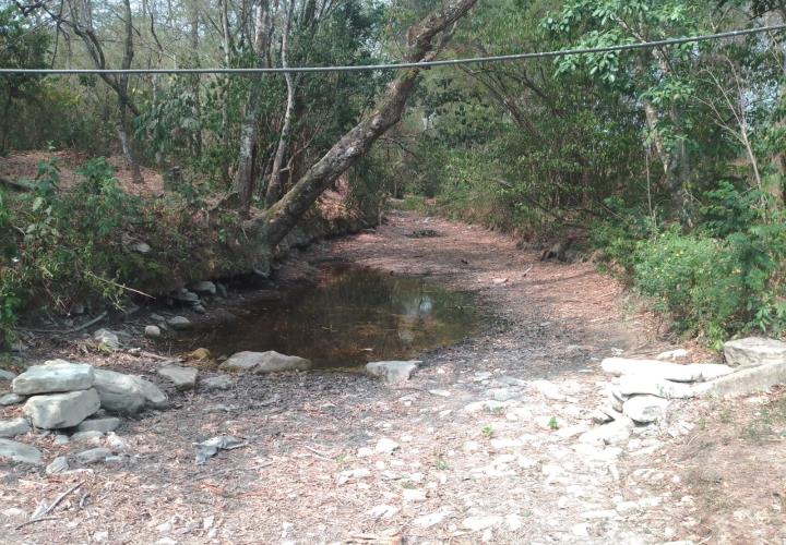 Agua escasea gravemente en comunidades