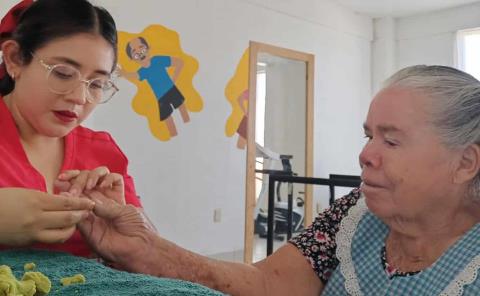 La fisioterapia mejora la salud de personas mayores de 60 años